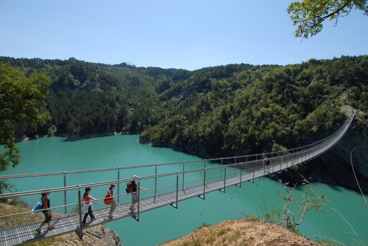 Gite Proche Des Passerelles Et Du Lac De Monteynard Saint-Martin-de-la-Cluze エクステリア 写真